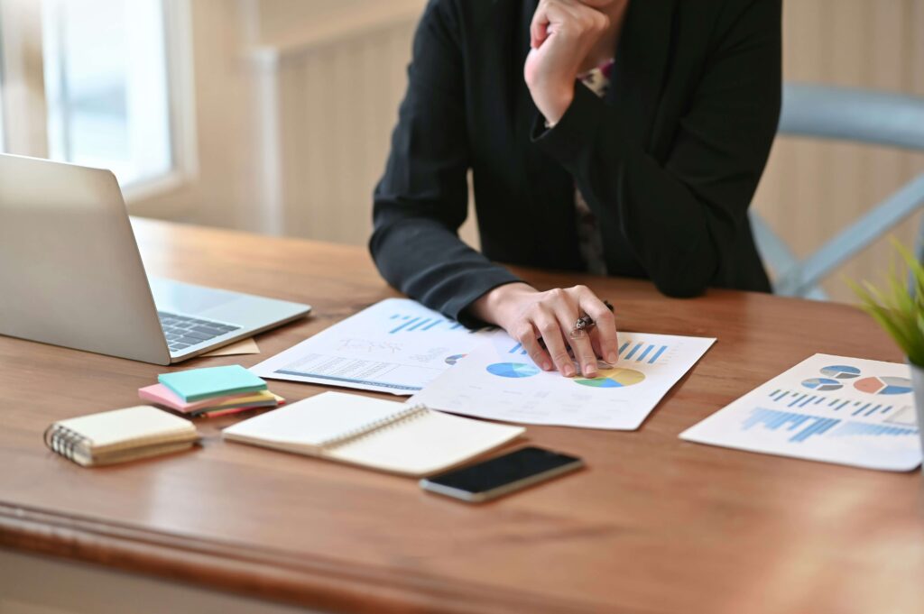 Auditing steps in UAE