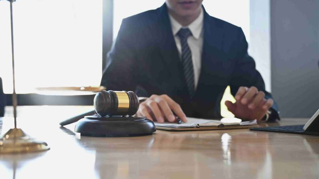 How to Stay Compliant with UAE Corporate Tax Regulations